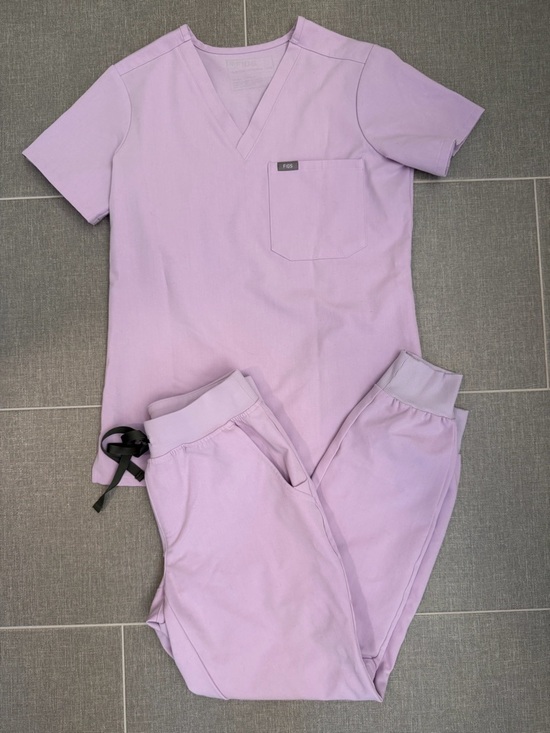 Figs Other - Figs Lavender Catarina and Zamora Scrub Set